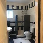 Daisy Apartment