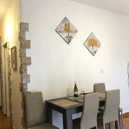 Daisy Apartment Skiathos Town